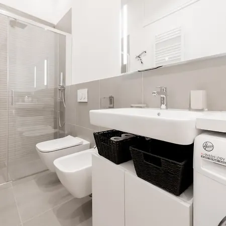 Realkasa La Finestrella Sui Portici * Bologna