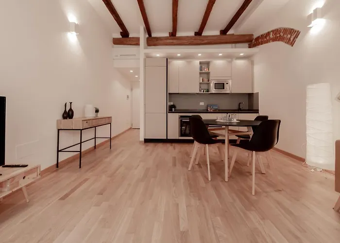 Realkasa La Finestrella Sui Portici Bologna